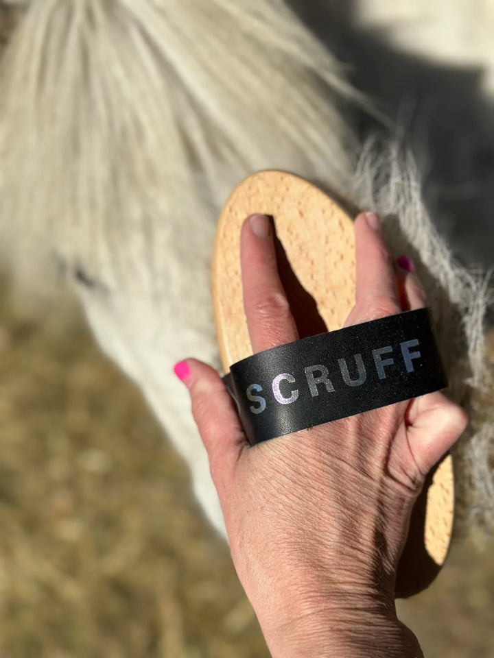 GeeGee COLLECTIVE - 'Scruff' Body Brush